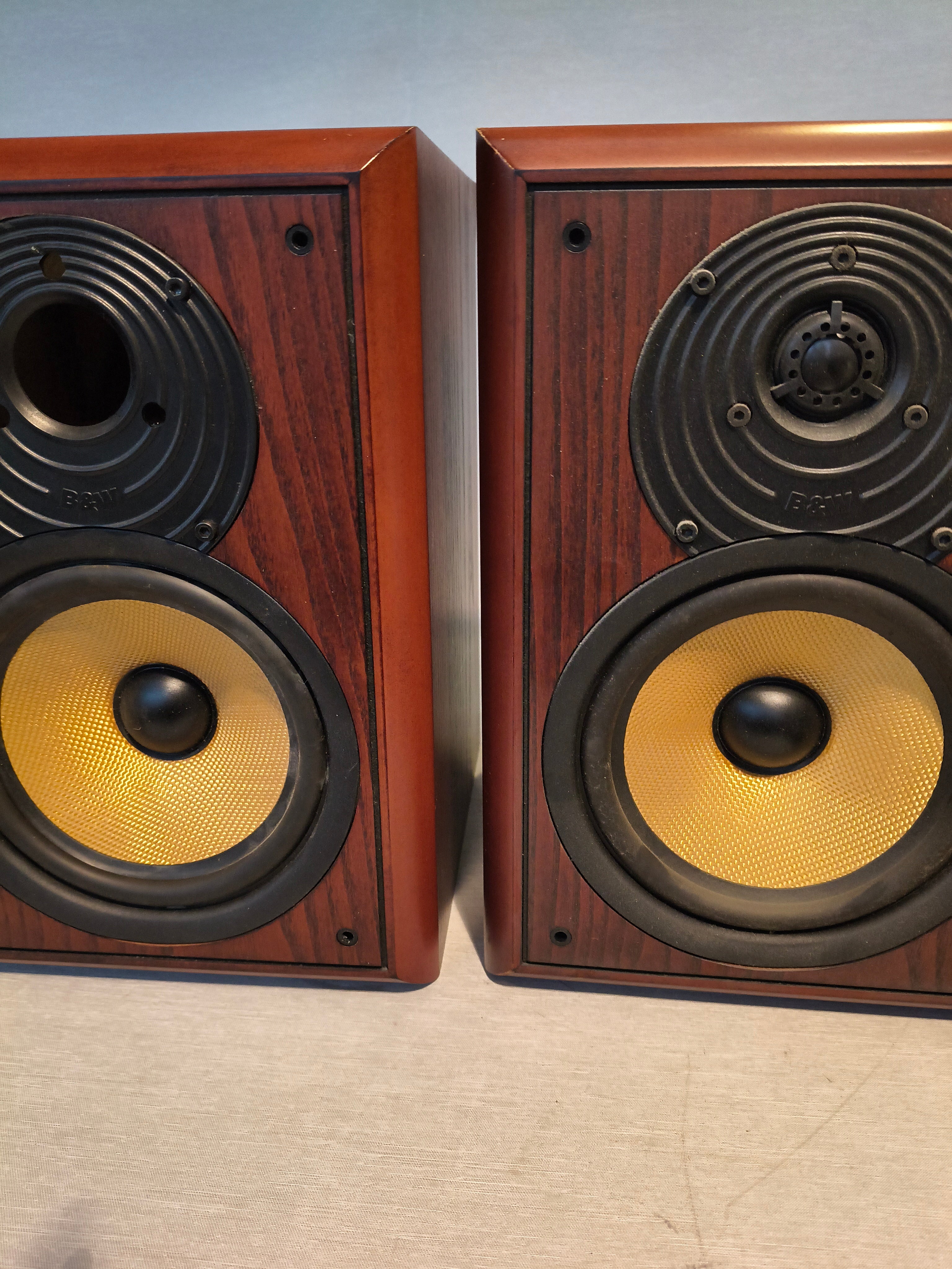 B&W CDM 2 højtalere